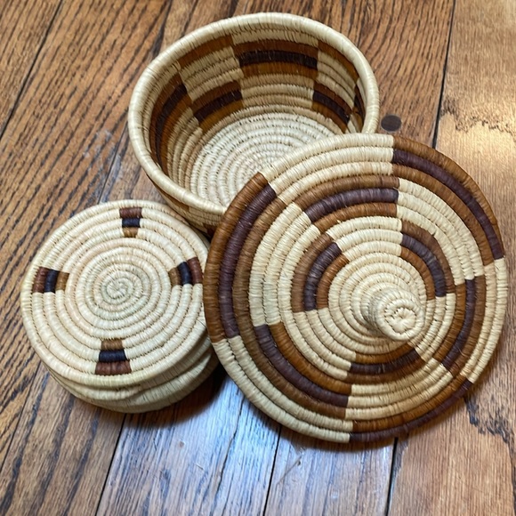 Set of 6 vintage Woven Coasters & lidded storage container beige browns - Picture 2 of 4